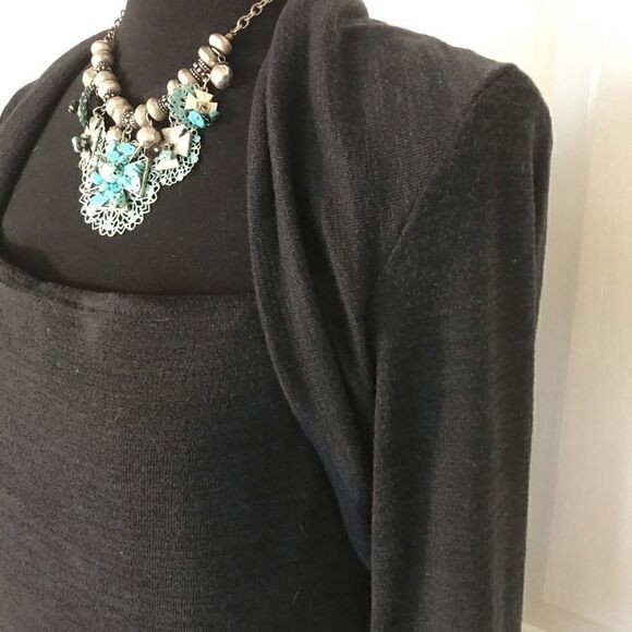 BMoss L Flattering Black Dress! - Picture 5 of 7